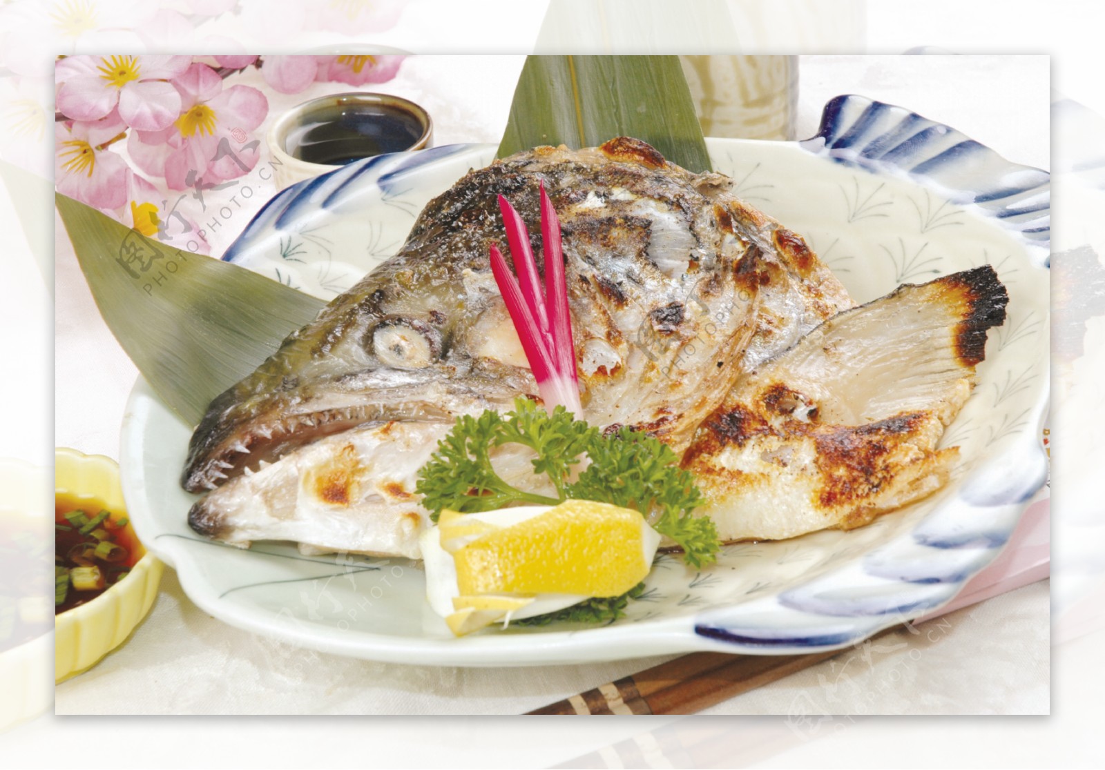 日本料理烤三文鱼头