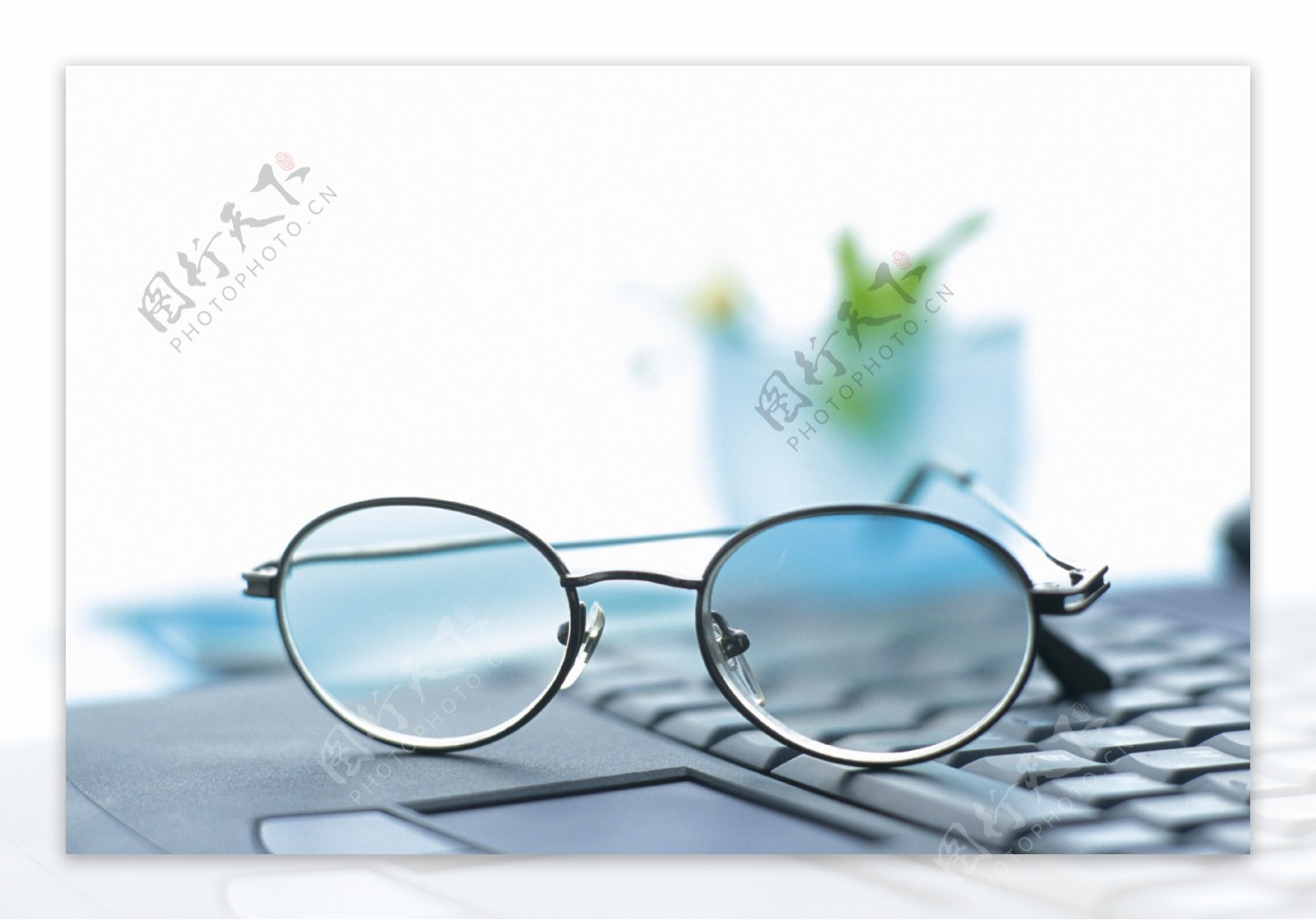 眼镜科技数码技术商业事物