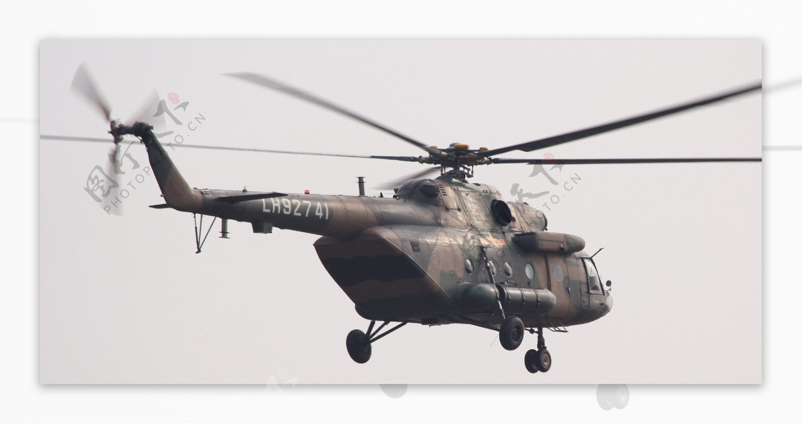 米17直升机图片