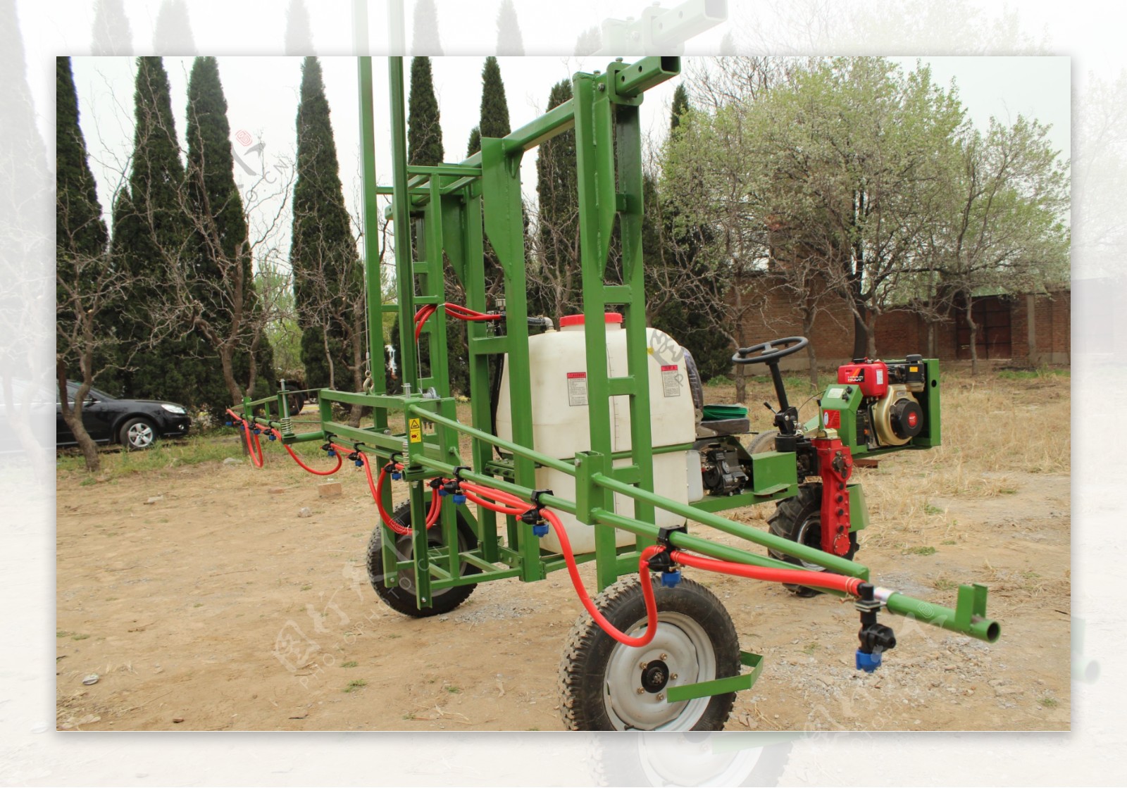 农业植保机械图片