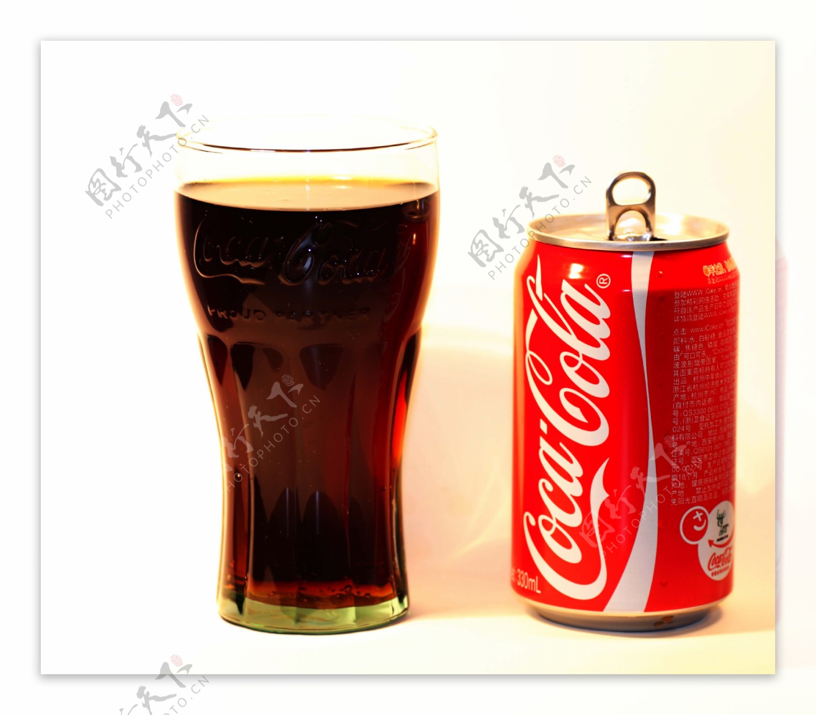 可口可樂飲料图片