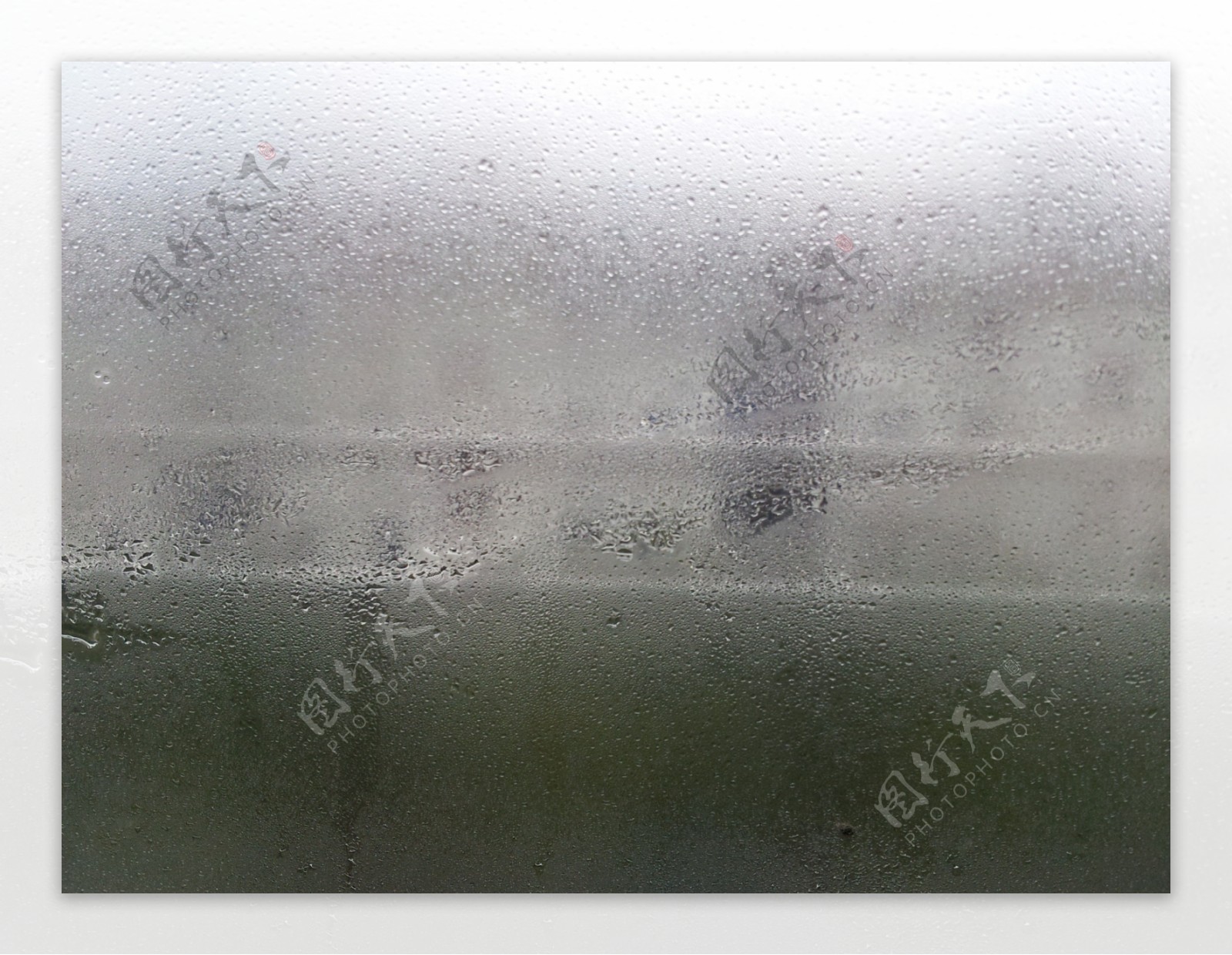 玻璃雨图片