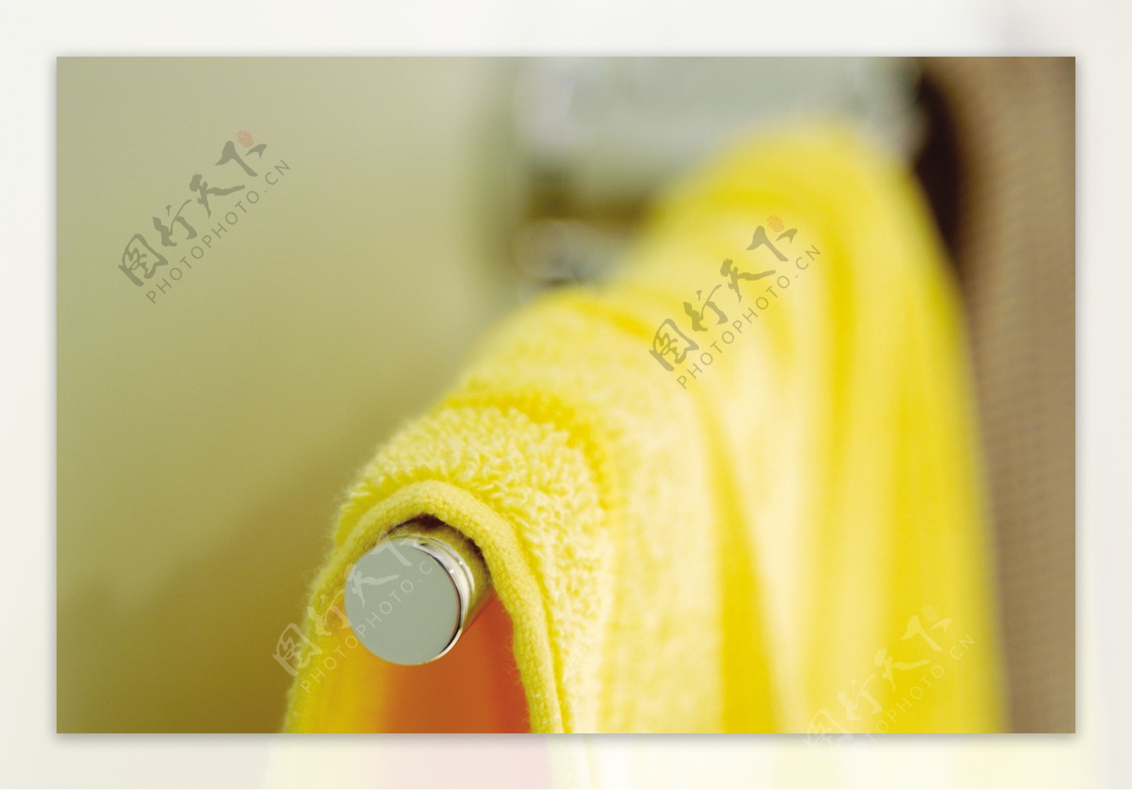 卫浴毛巾架图片