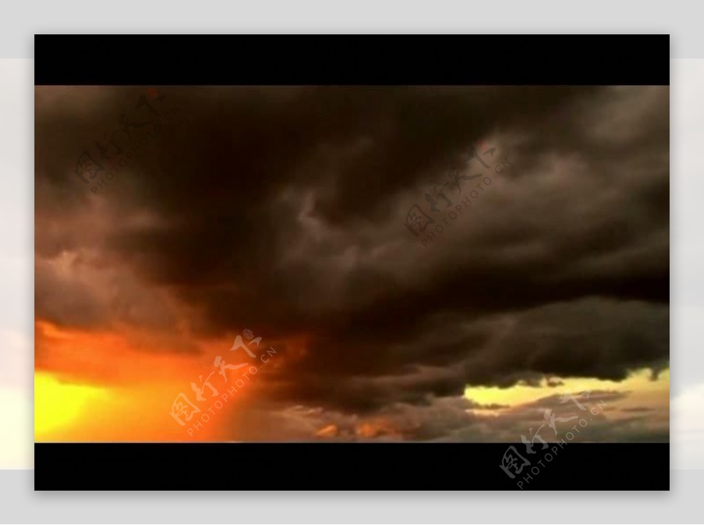 黄昏乌云视频素材图片