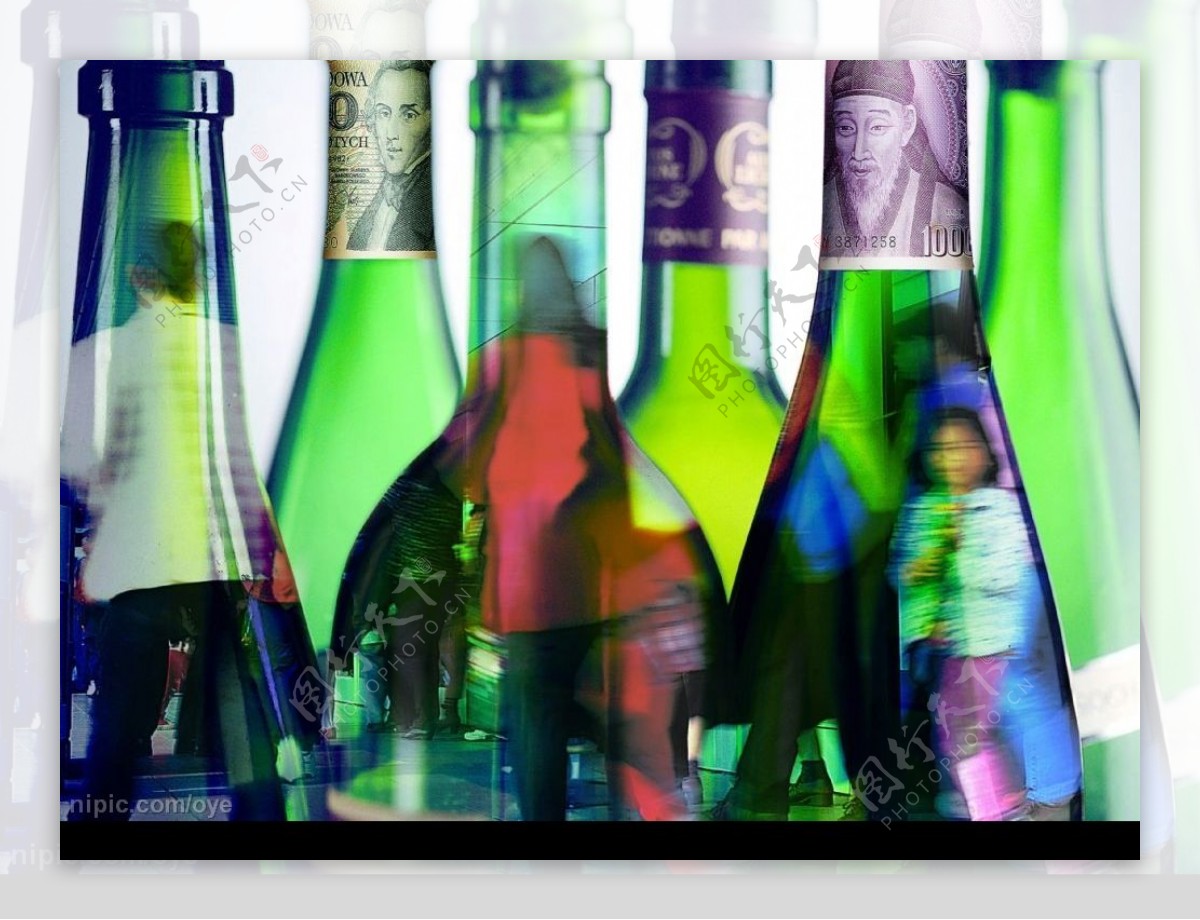 酒瓶子图像合成图片