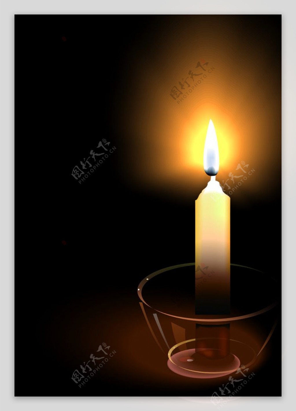 蜡烛与玻璃杯图片