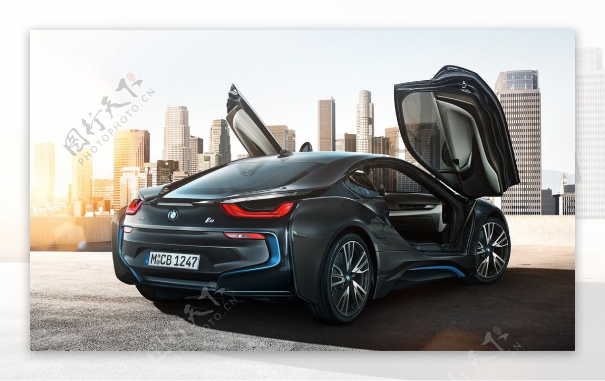 全新BMWi8图片