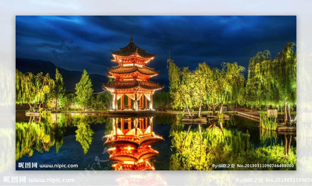 中国园林古塔壮观夜景图片