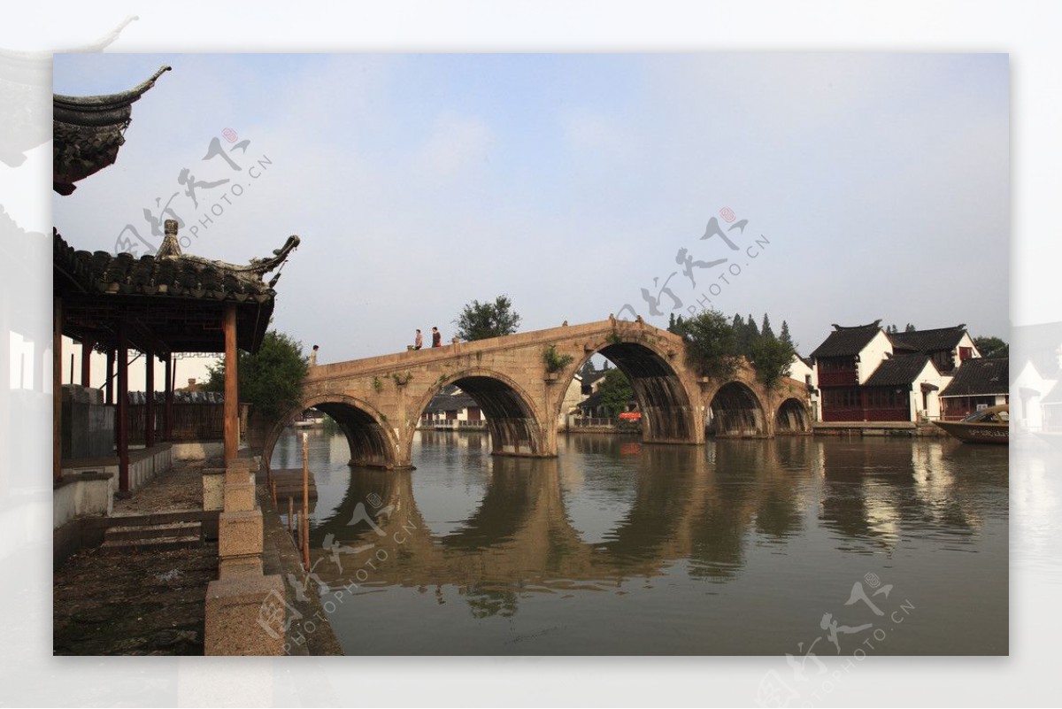 上海朱家角放生桥图片