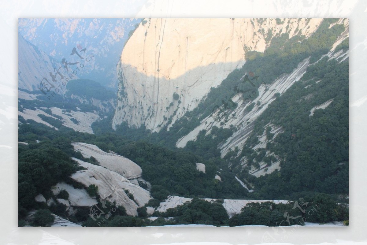 华山峡谷图片