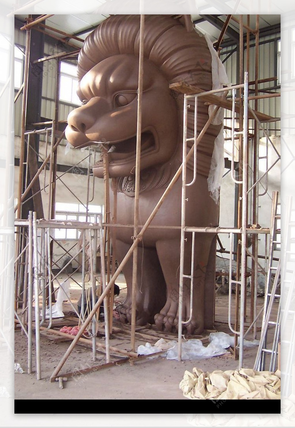 静安寺铸铜贴金雕塑狮子泥塑过程图片