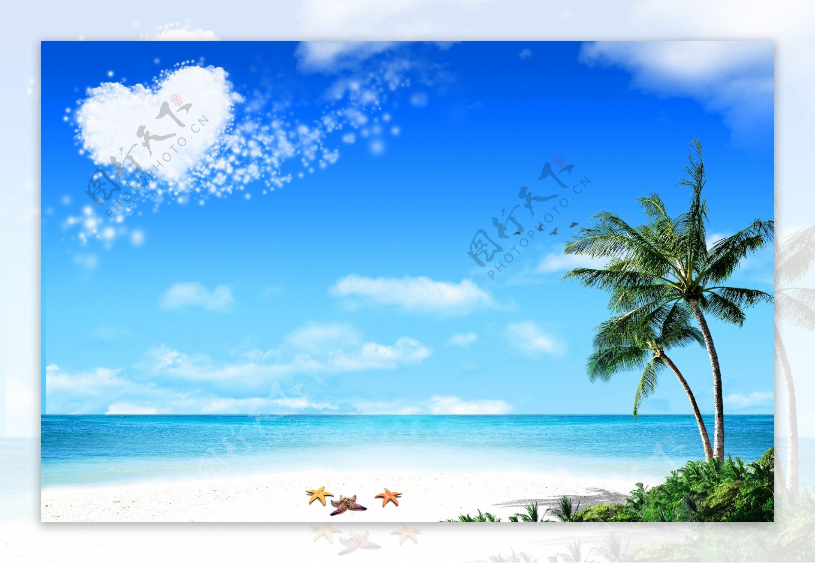 风景海滩蓝天白云图片