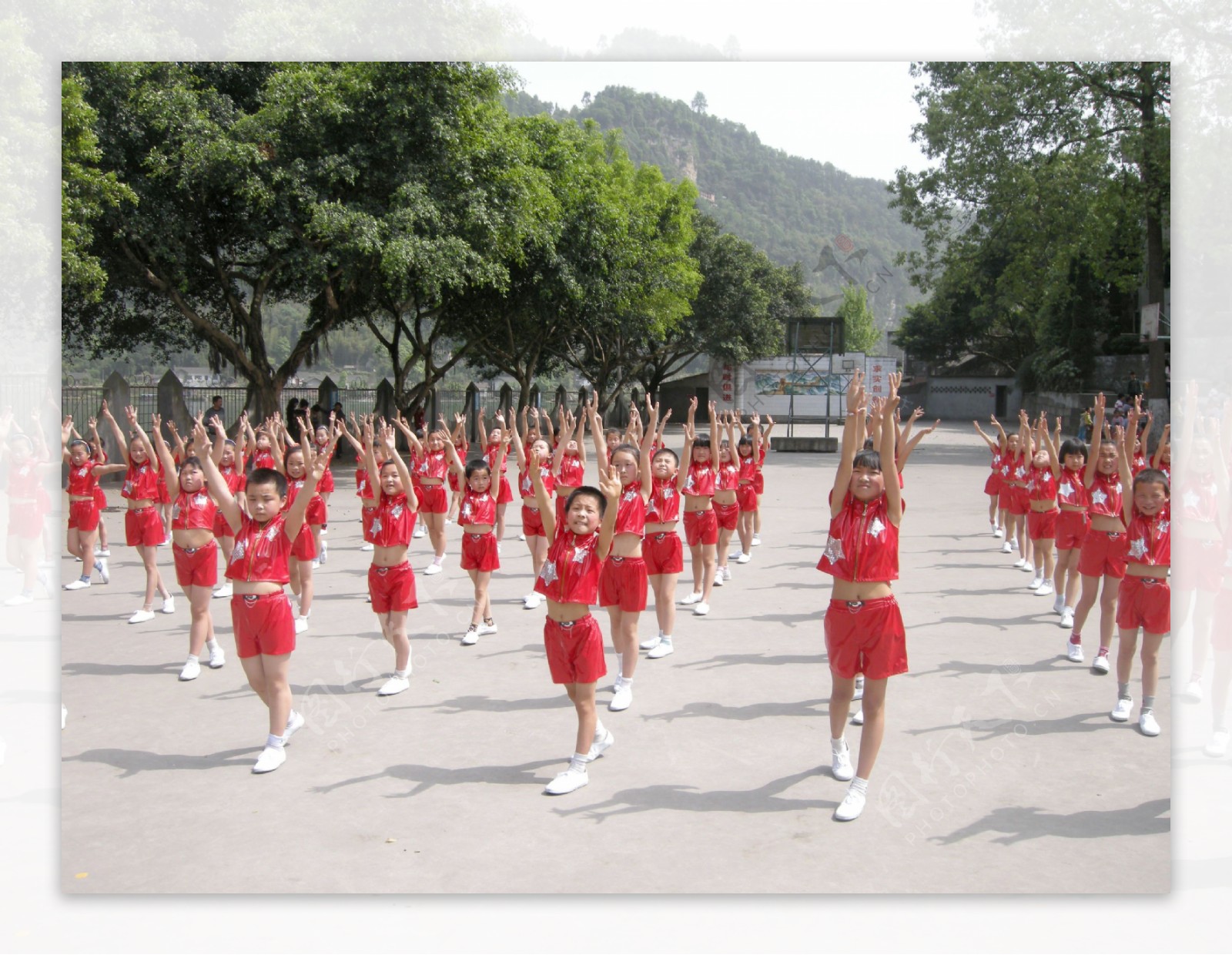 我校举行第十七届集体舞大赛 | 上海海事大学