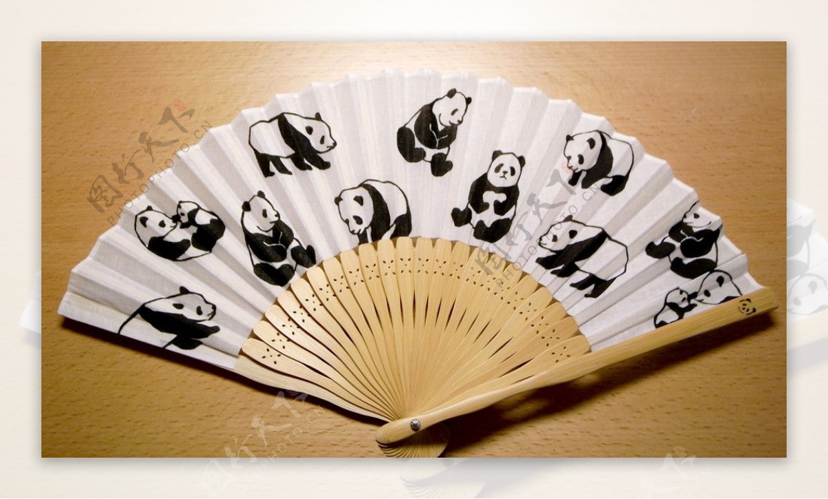 熊猫纸扇图片