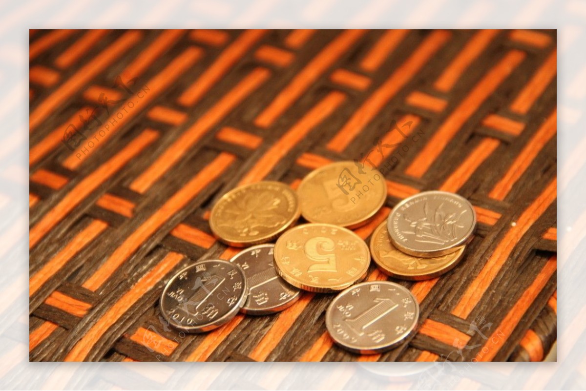 硬币人民币图片