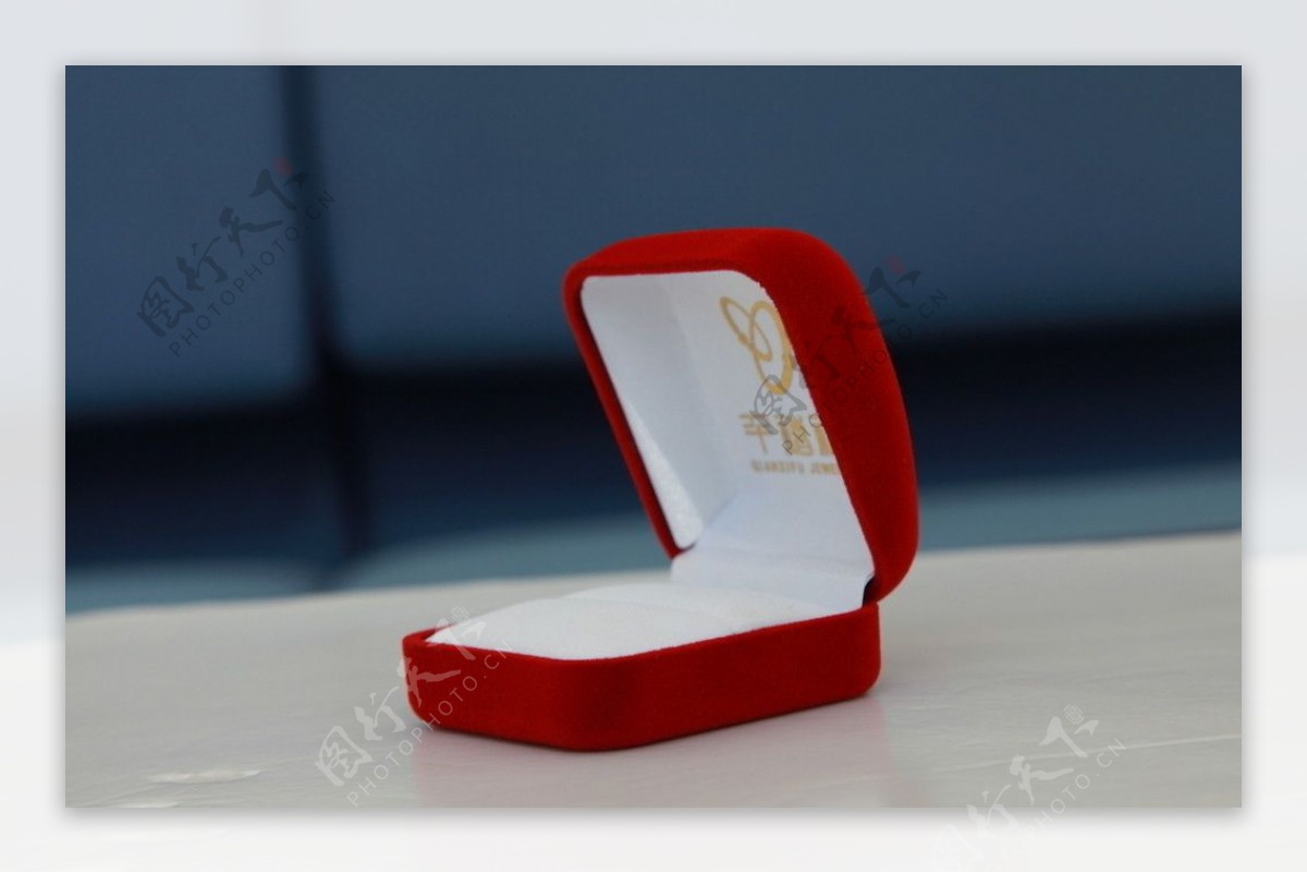 戒指盒戒指结婚婚庆爱人甜蜜图片