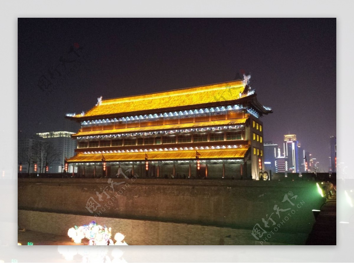 西安城门夜景图片