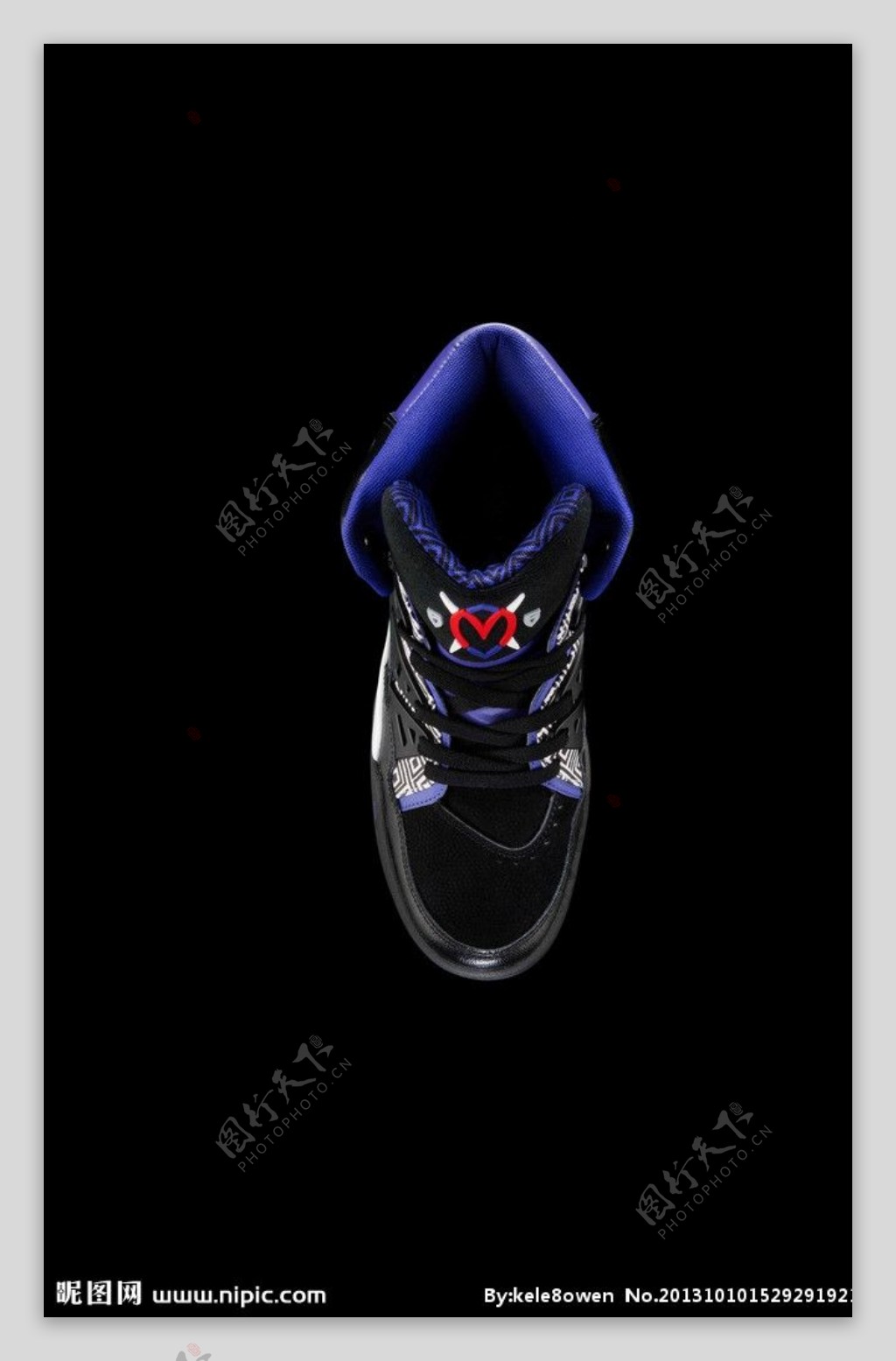 篮球鞋广告图片