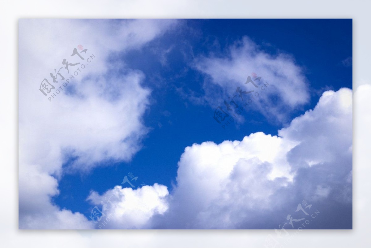天空的云蓝天青云图片