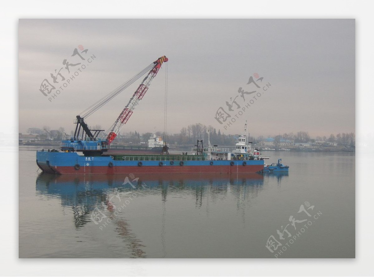 鸭绿江朝鲜船图片