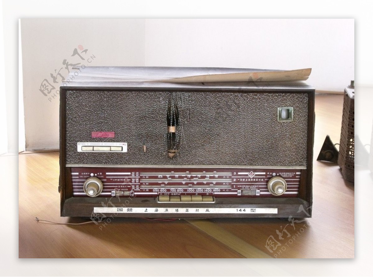 旧式收音机图片