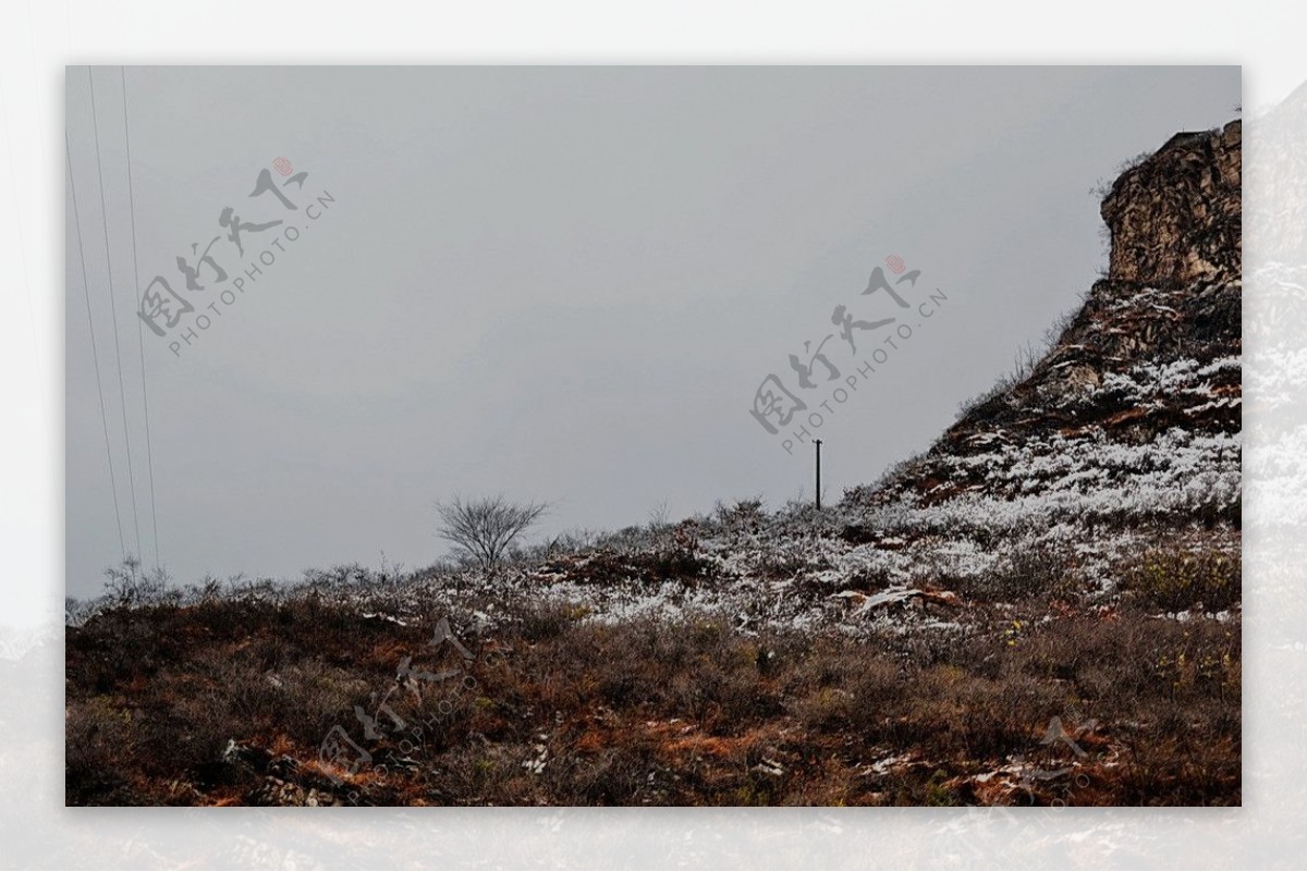 泗沟的薄雪图片