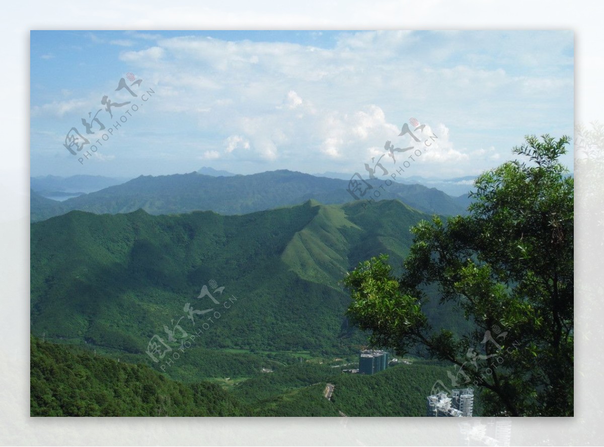 深圳梧桐山顶图片