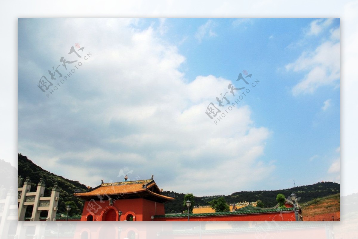 台南台湾台湾孔庙 库存图片. 图片 包括有 拱道, 过去, 著名, 大厅, 儒家, 纪念碑, 布琼布拉 - 195352221