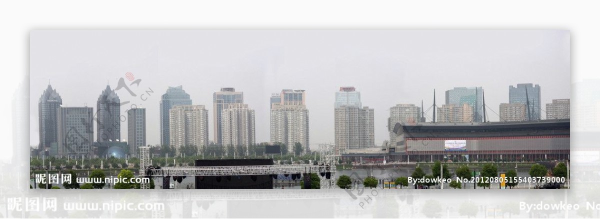 郑东新区高楼全景图片