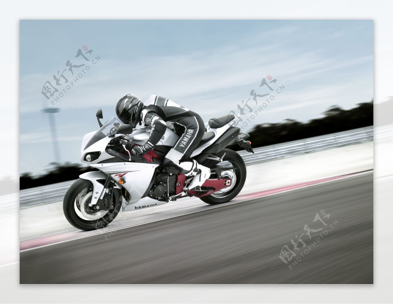 Yamaha摩托车图片