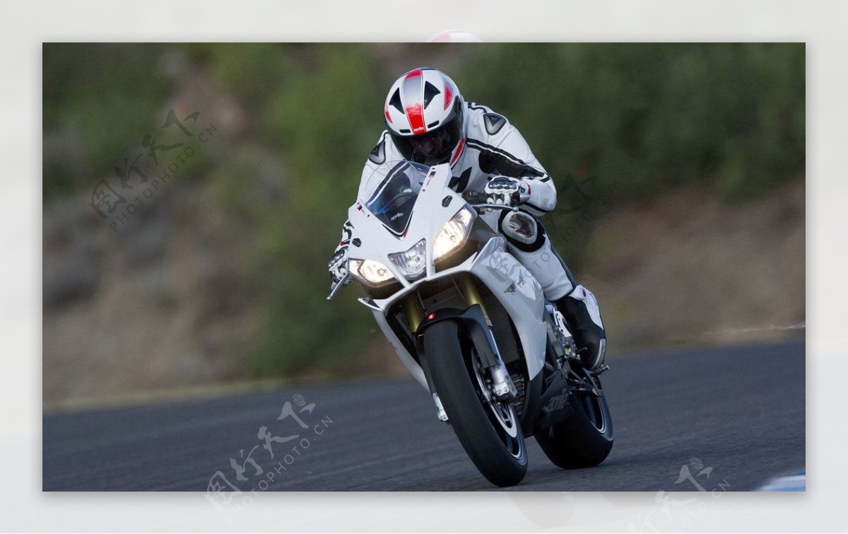 摩托车骑士图片