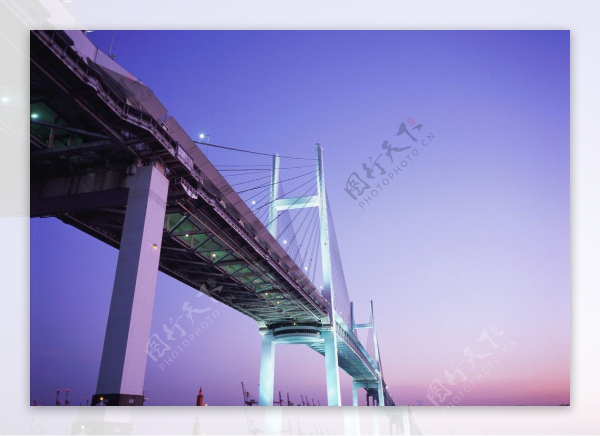 漂亮的高架桥图片