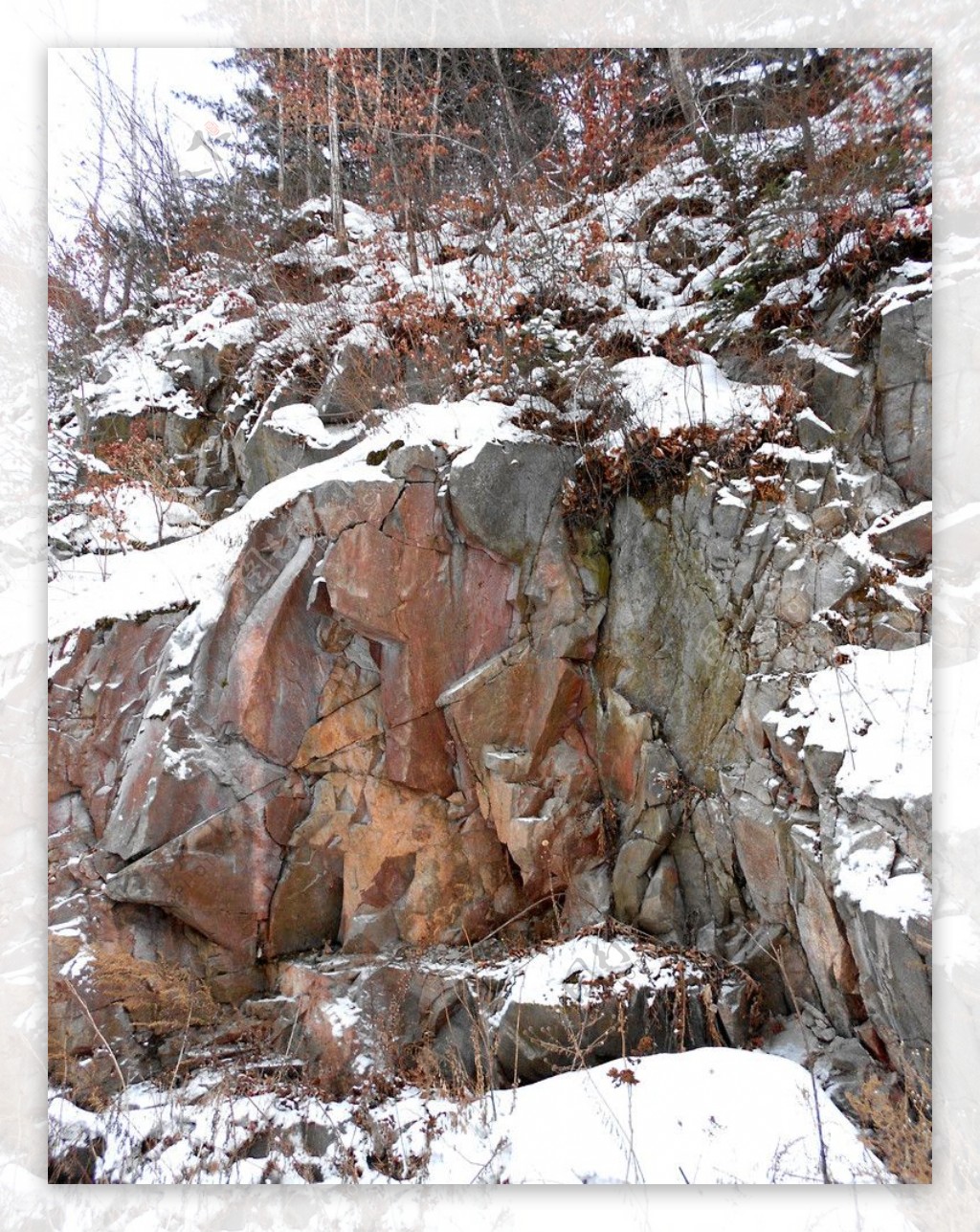 雪山非高清图片