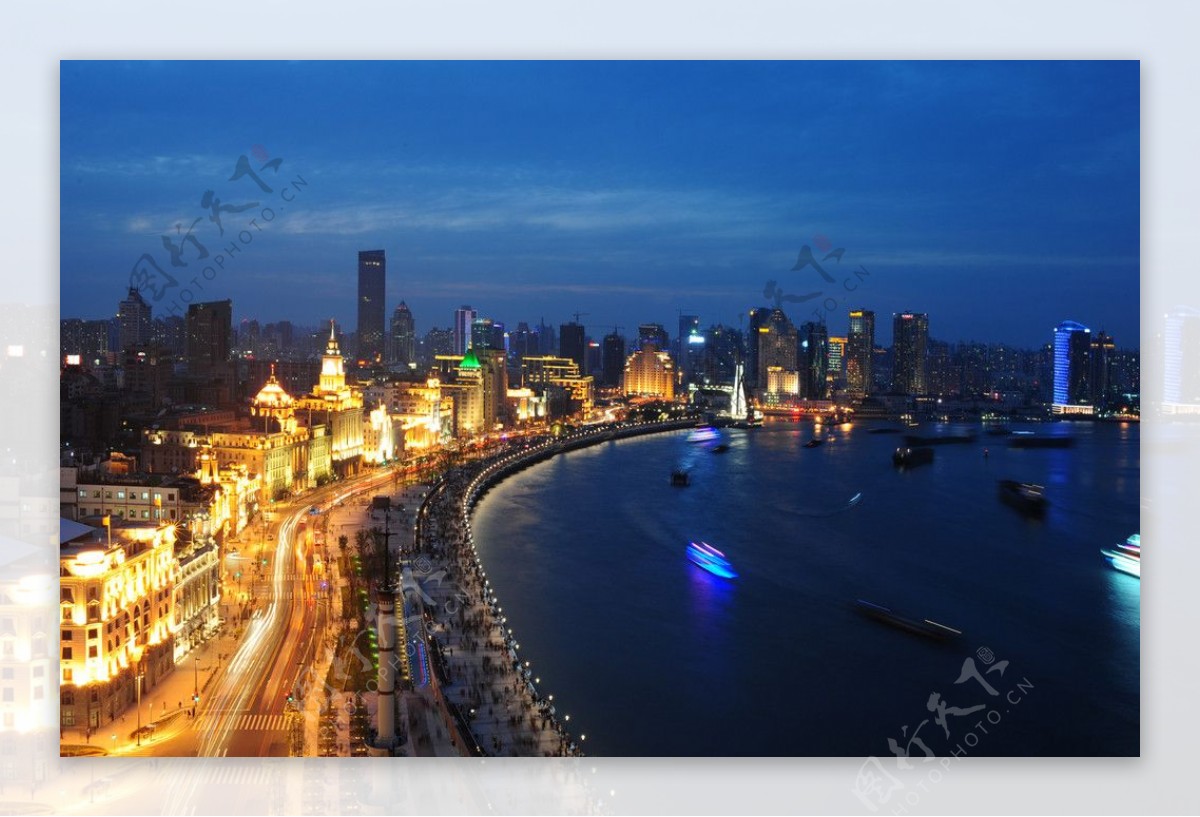 上海外滩夜色黄浦江图片
