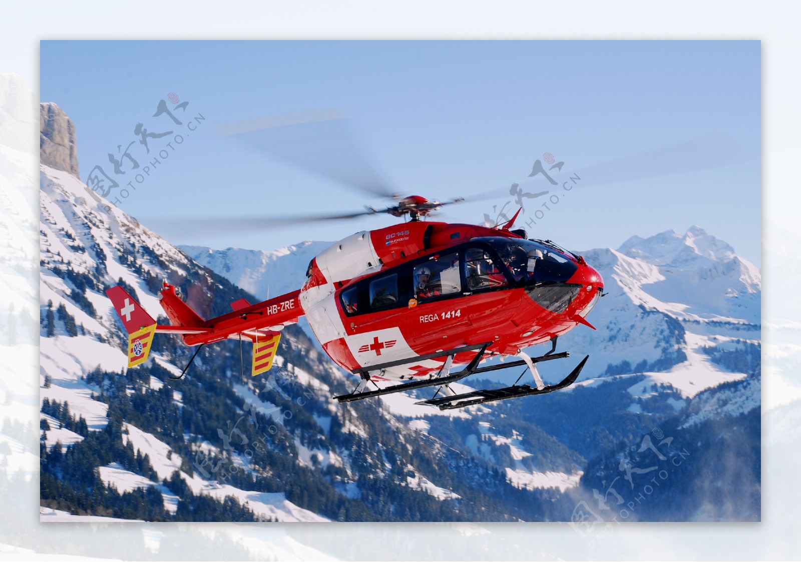 救护直升机图片