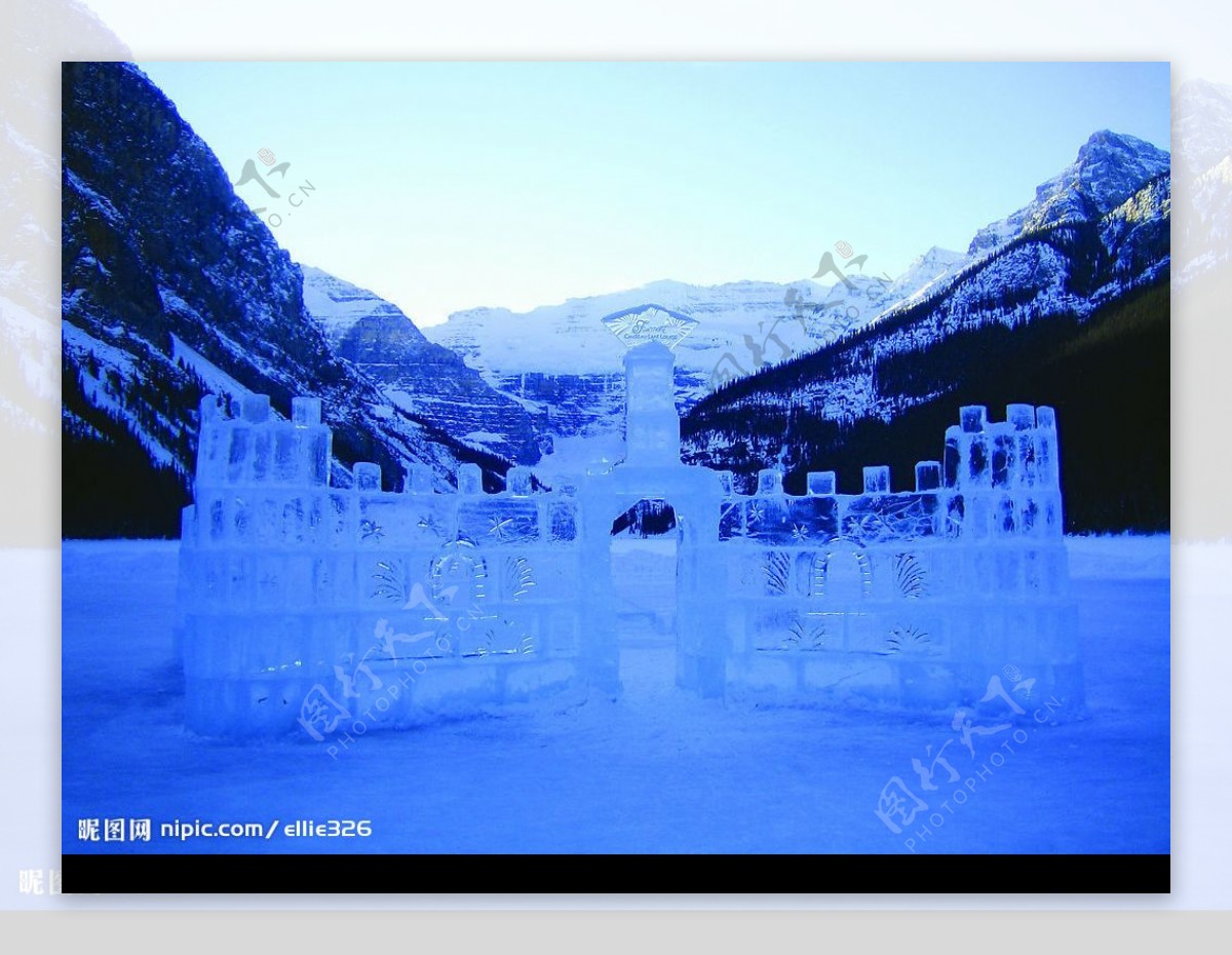 Banff雪山山脉冰雕图片