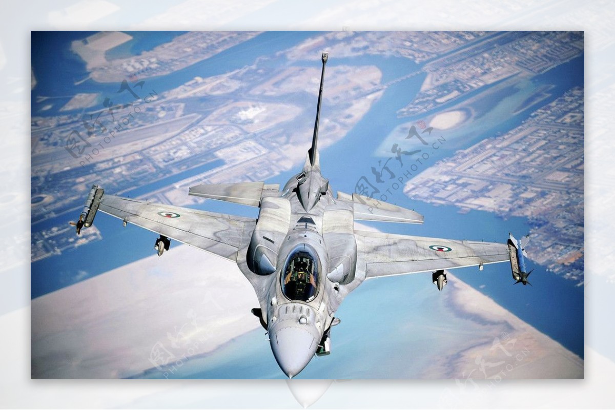 战斗机F16图片