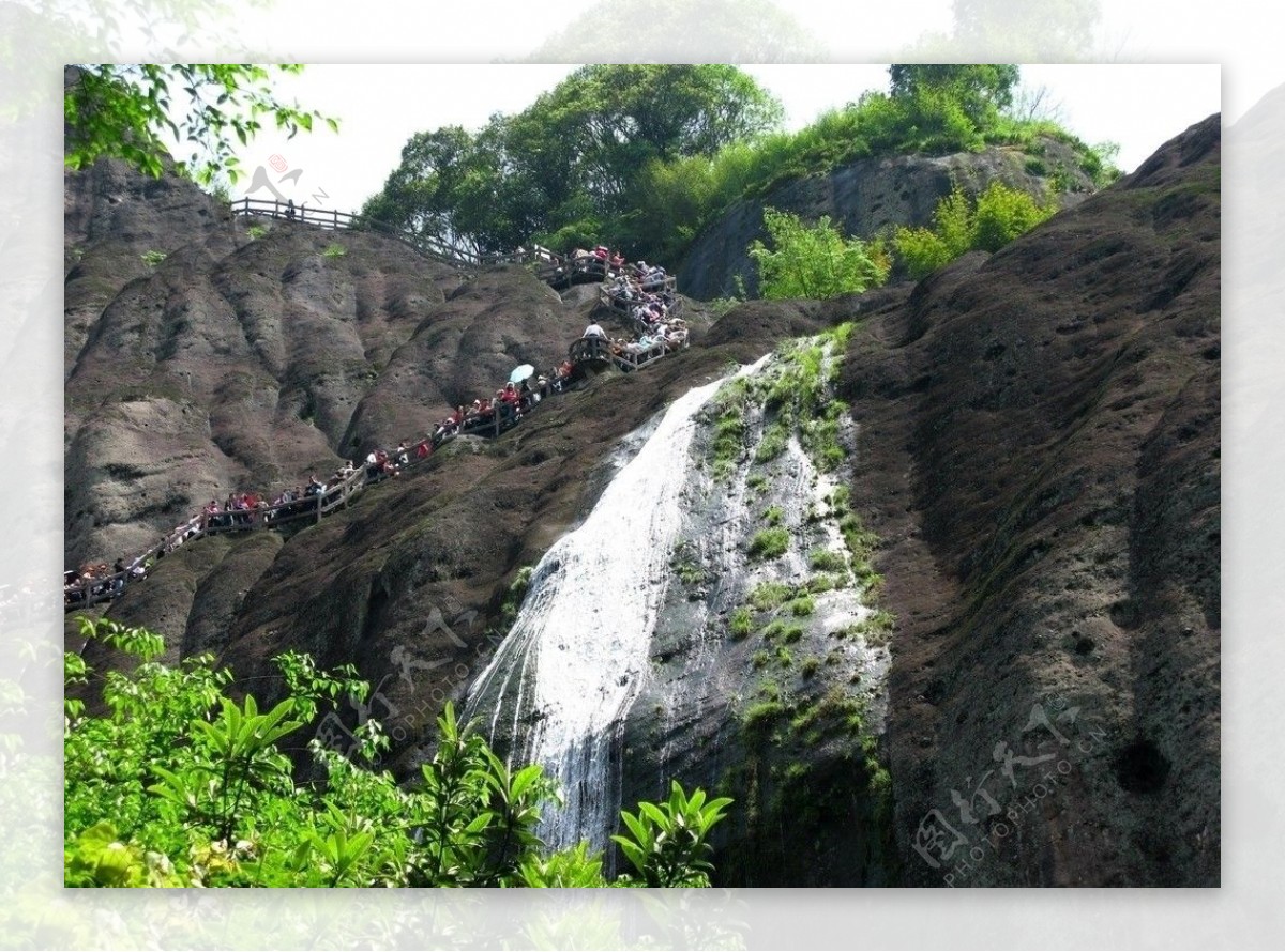 武夷山瀑布图片