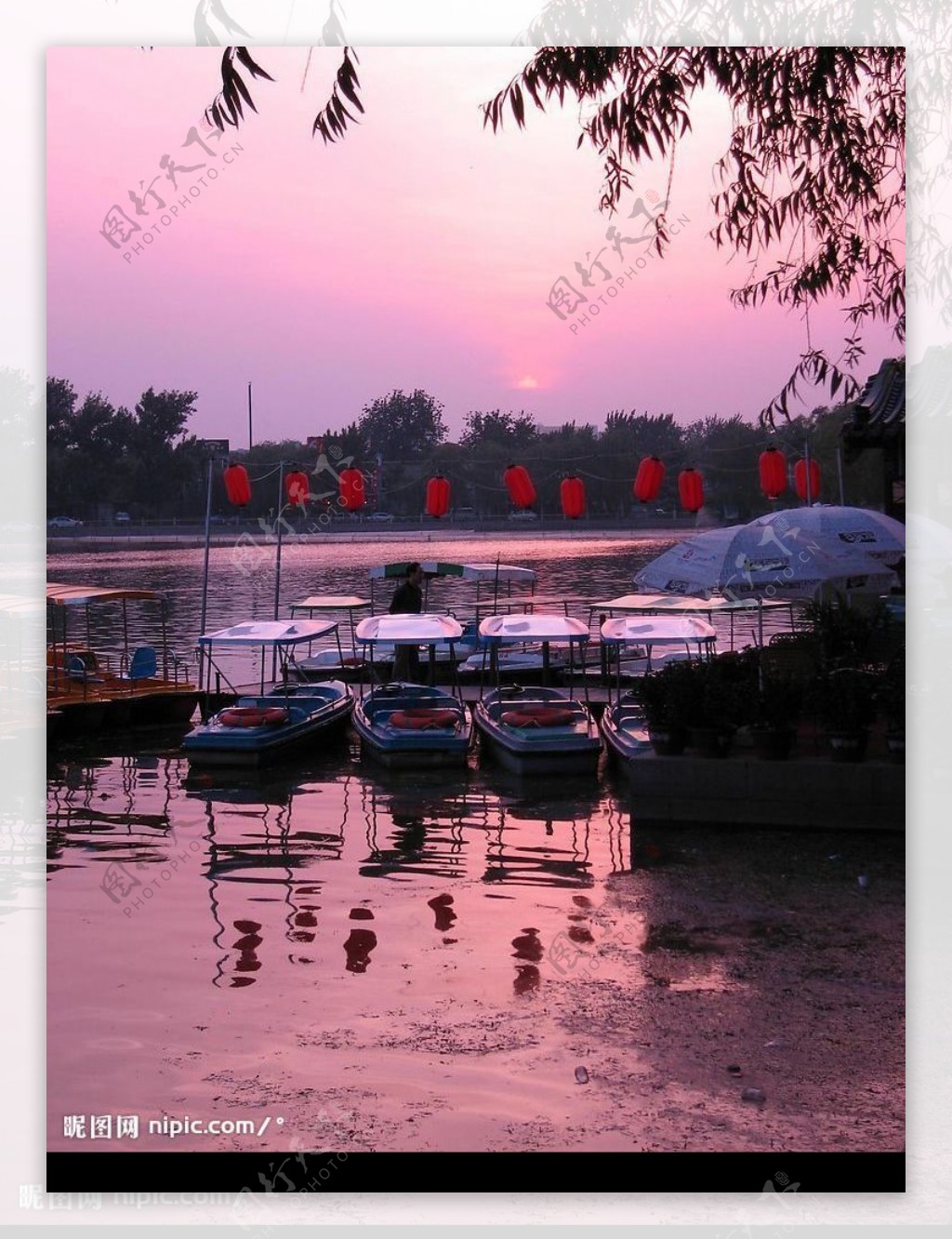 北京傍晚后海图片