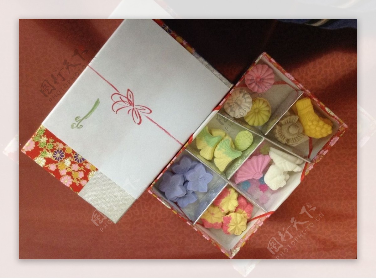 日本手工制作精巧糖果图片