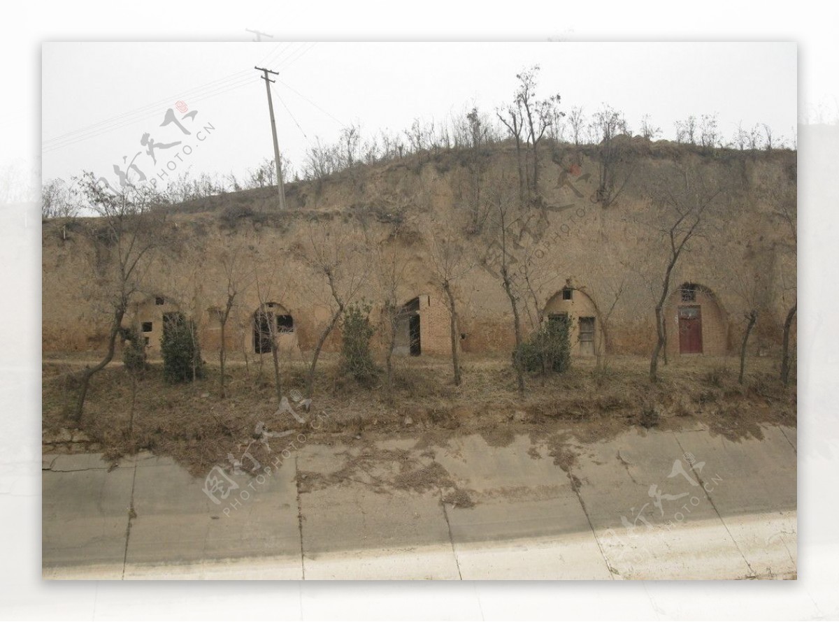 自然黄土窑洞图片