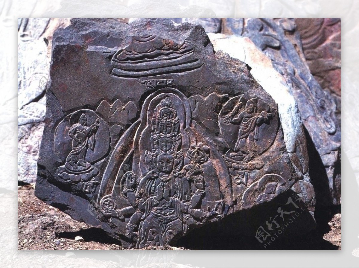 西藏十一面观音玛尼石图片