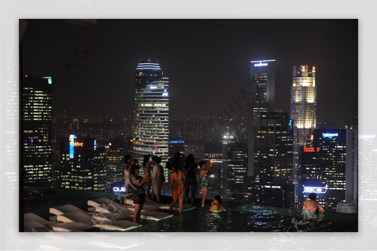 新加坡天际线夜景图片