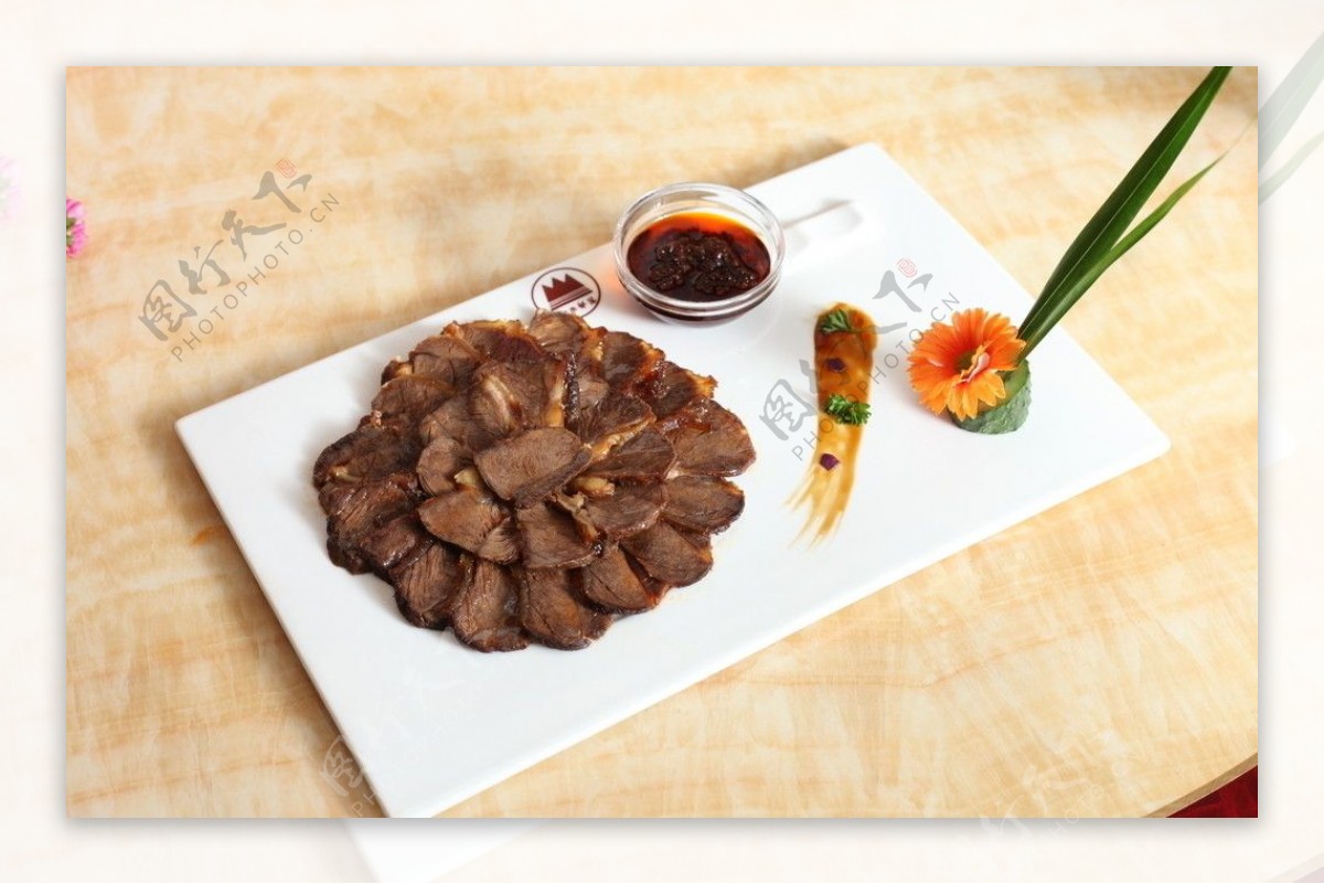 川香牛肉图片