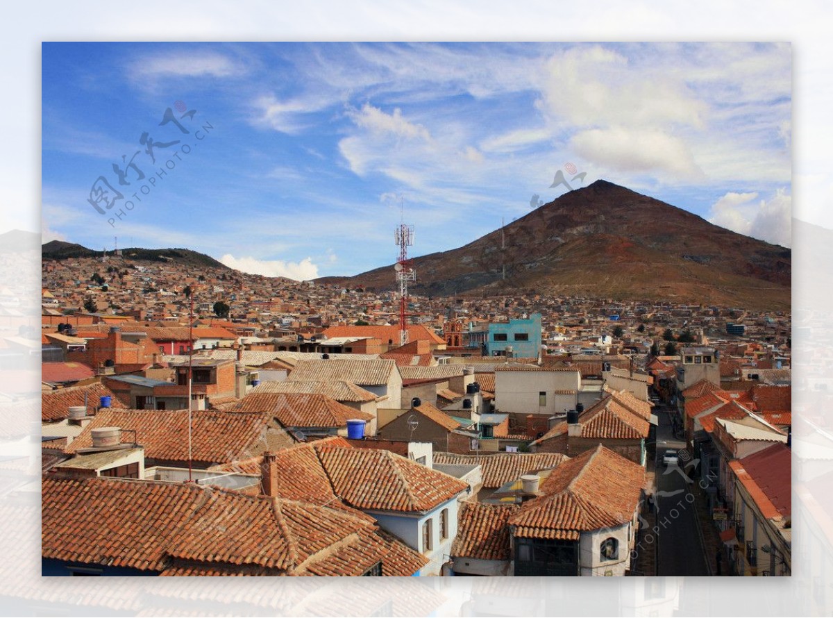 玻利維亞波多西市居民住宅区俯瞰图片