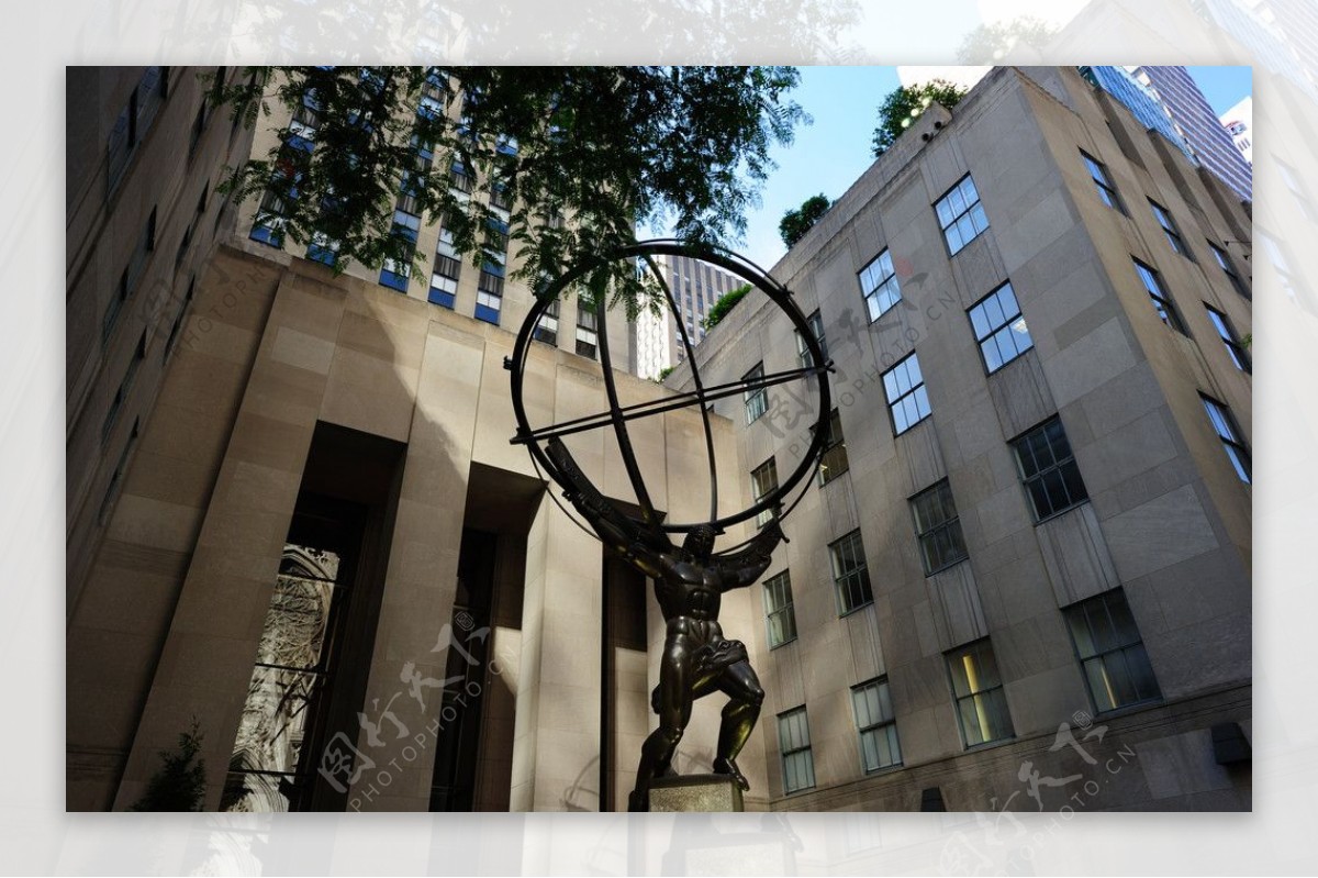 纽约曼哈顿洛克菲勒中心门前大力士雕塑图片