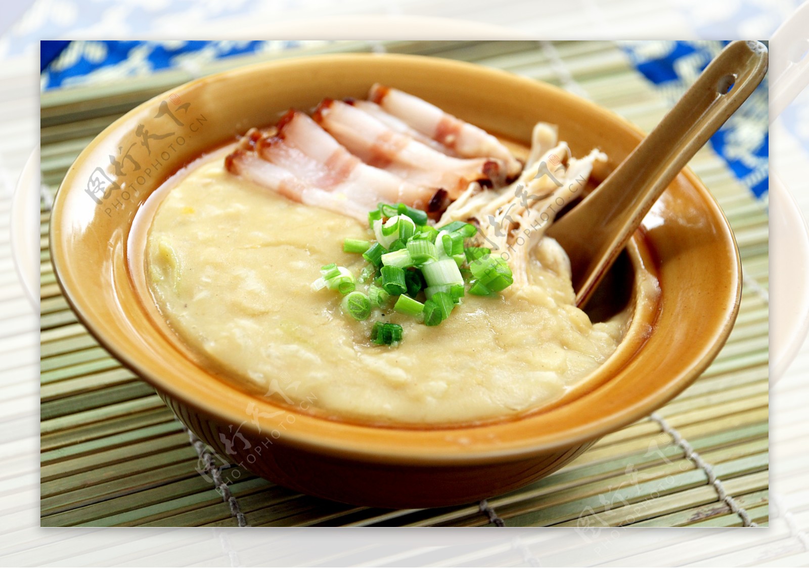 鸡丝火腿豆汤饭图片