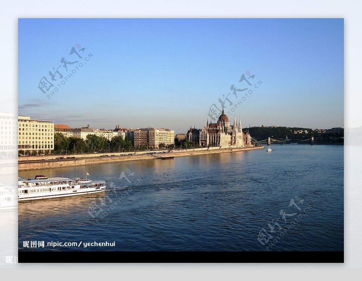 多瑙河黄昏图片