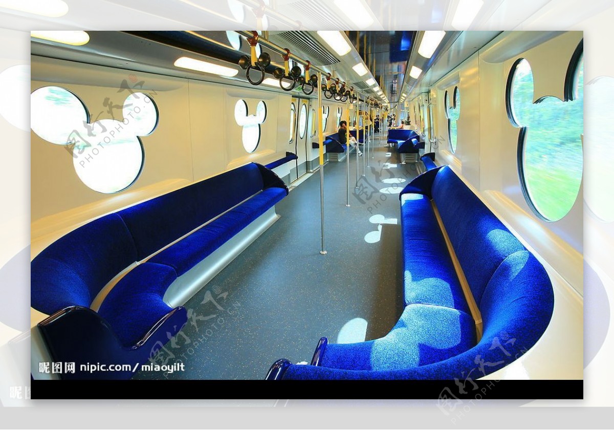 canon5D拍迪斯尼版火车车厢图片