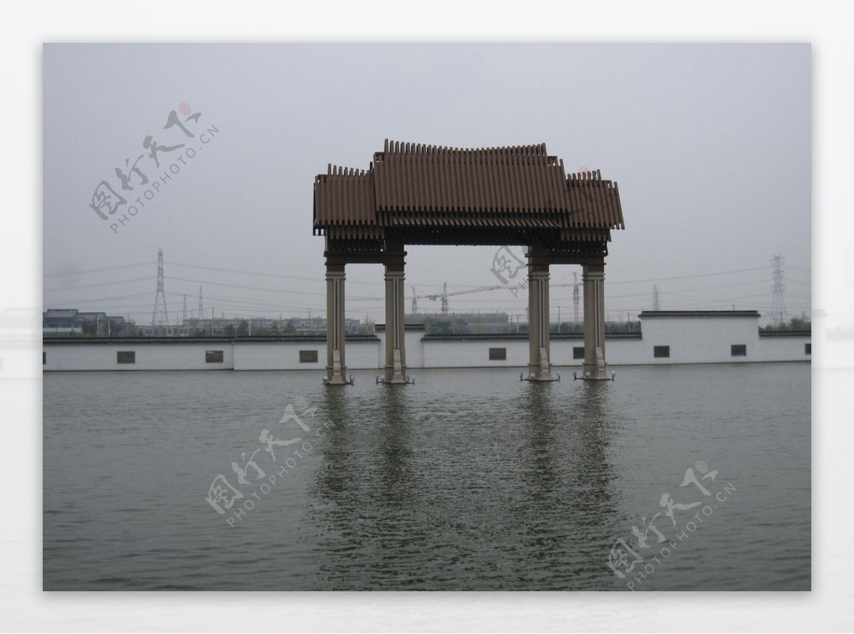 松江广富林水中建筑图片